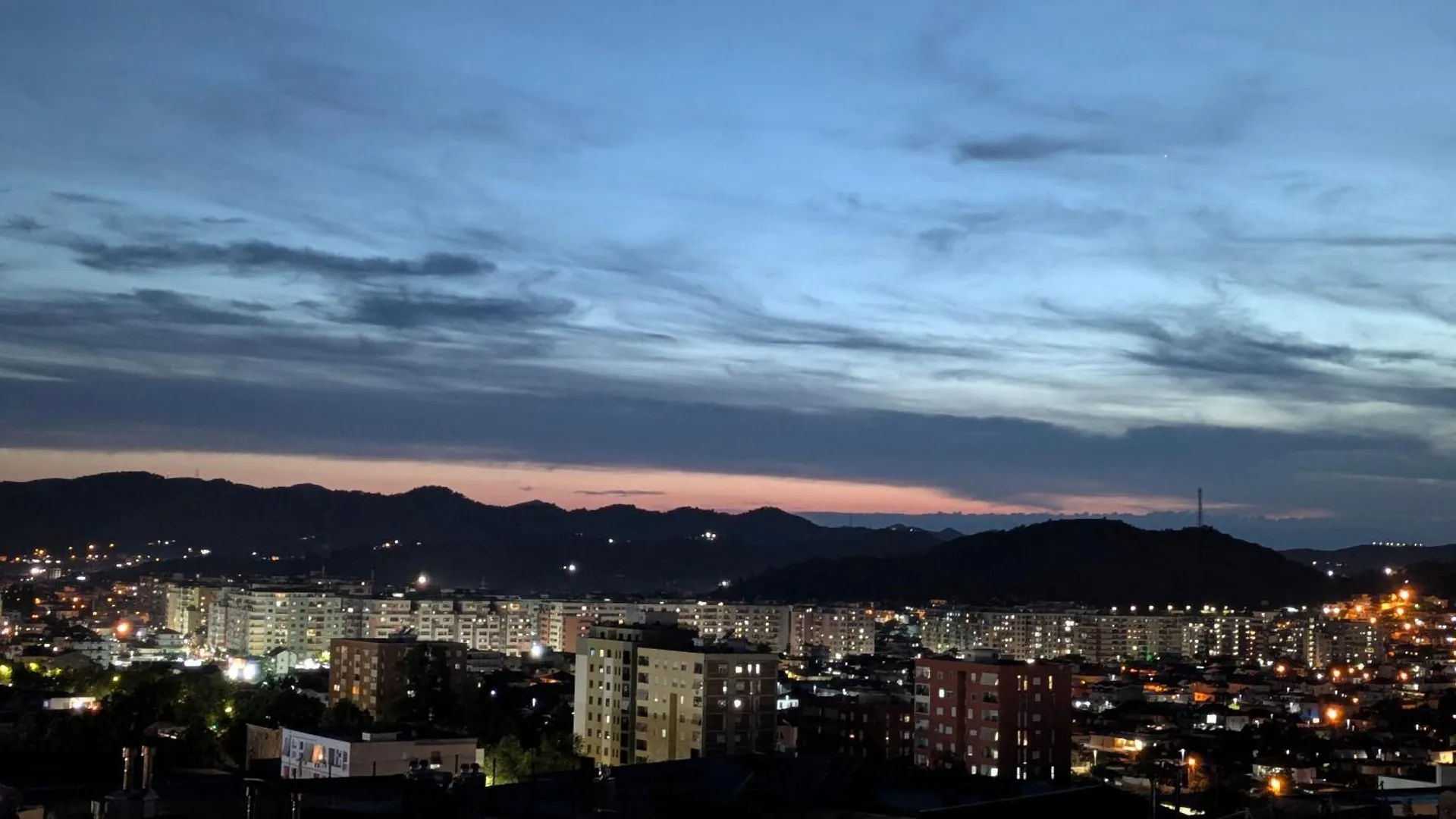 Golden View Tirana Apartment 0*,  Albania